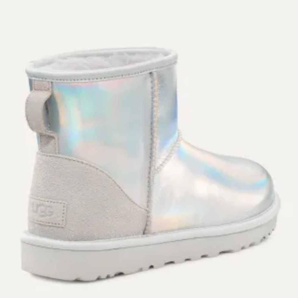 Ugg Boots - Picture 8 of 16